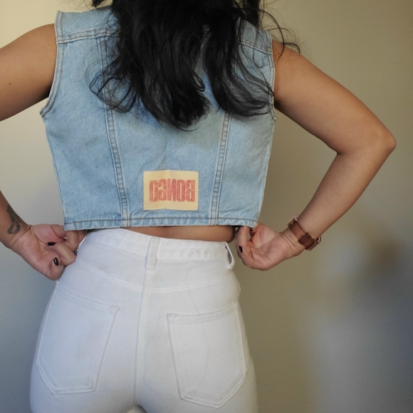 Vest - Picture 7 of 11